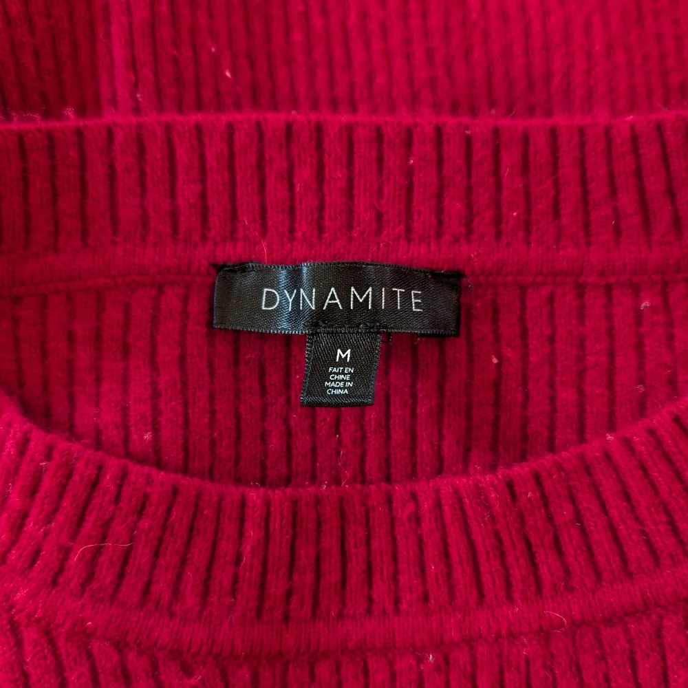 🌹 Dynamite - Red long sleeve top - Picture 3 of 6